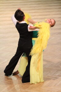 Přečtete si více ze článku Taneční klub soutěžního tance – soutežní páry